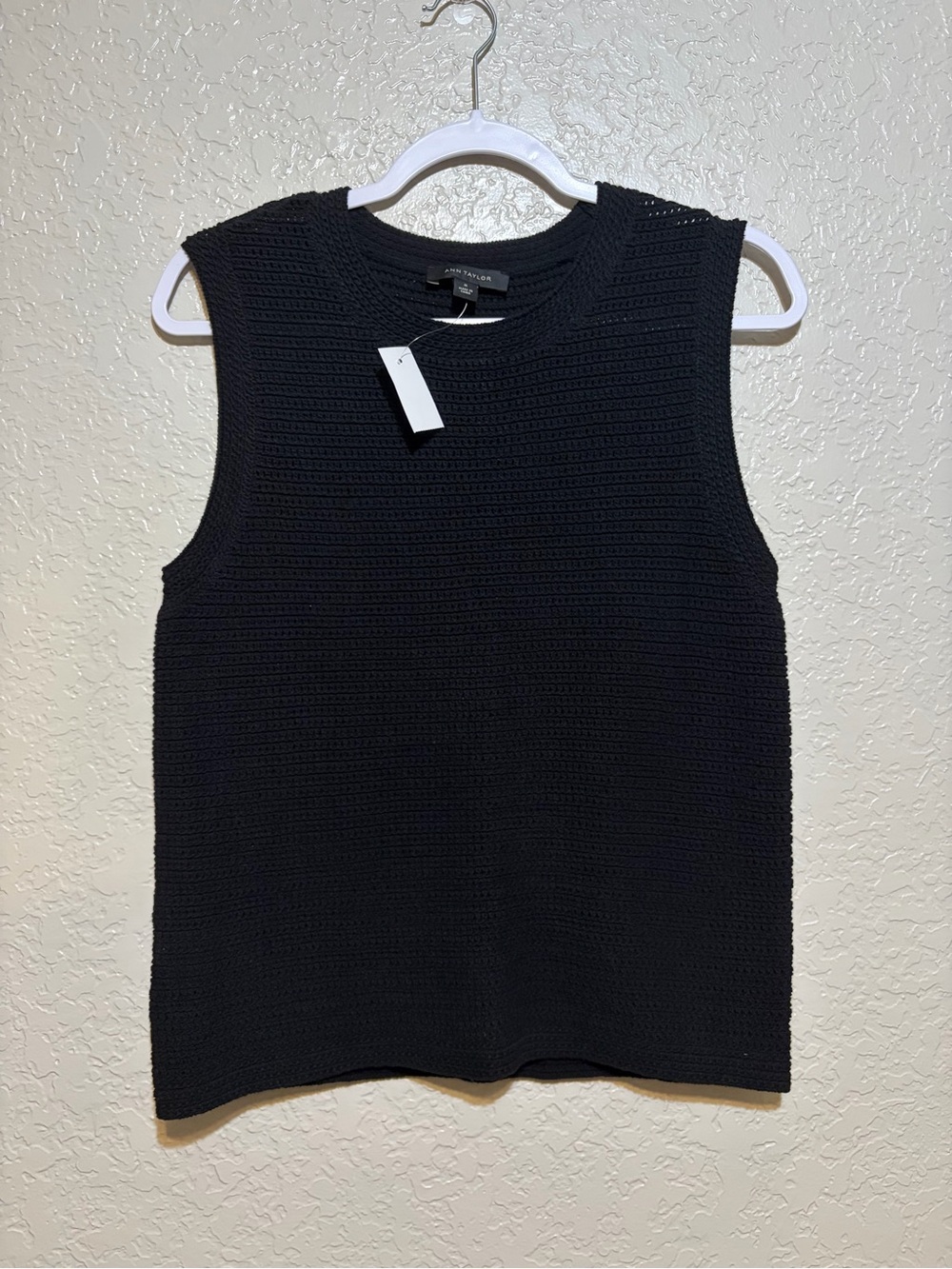Ann Taylor NWT Knit Top